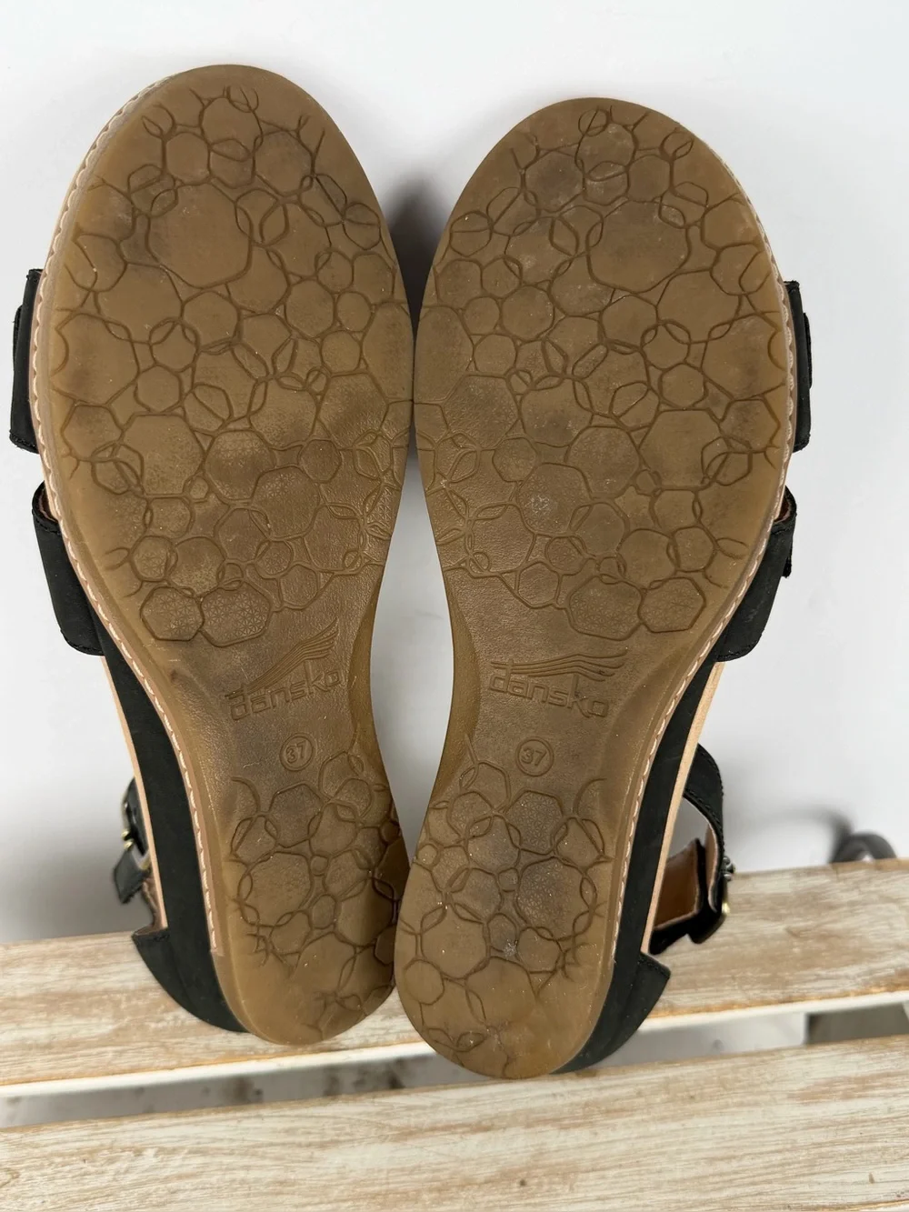 Dansko women astrid